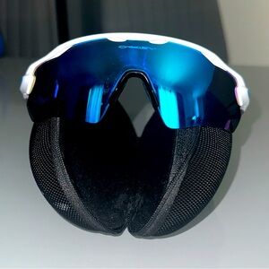 Oakley Radar Ev Path Polished White Glasses with Prizm Sapphire Iridium Lenses
